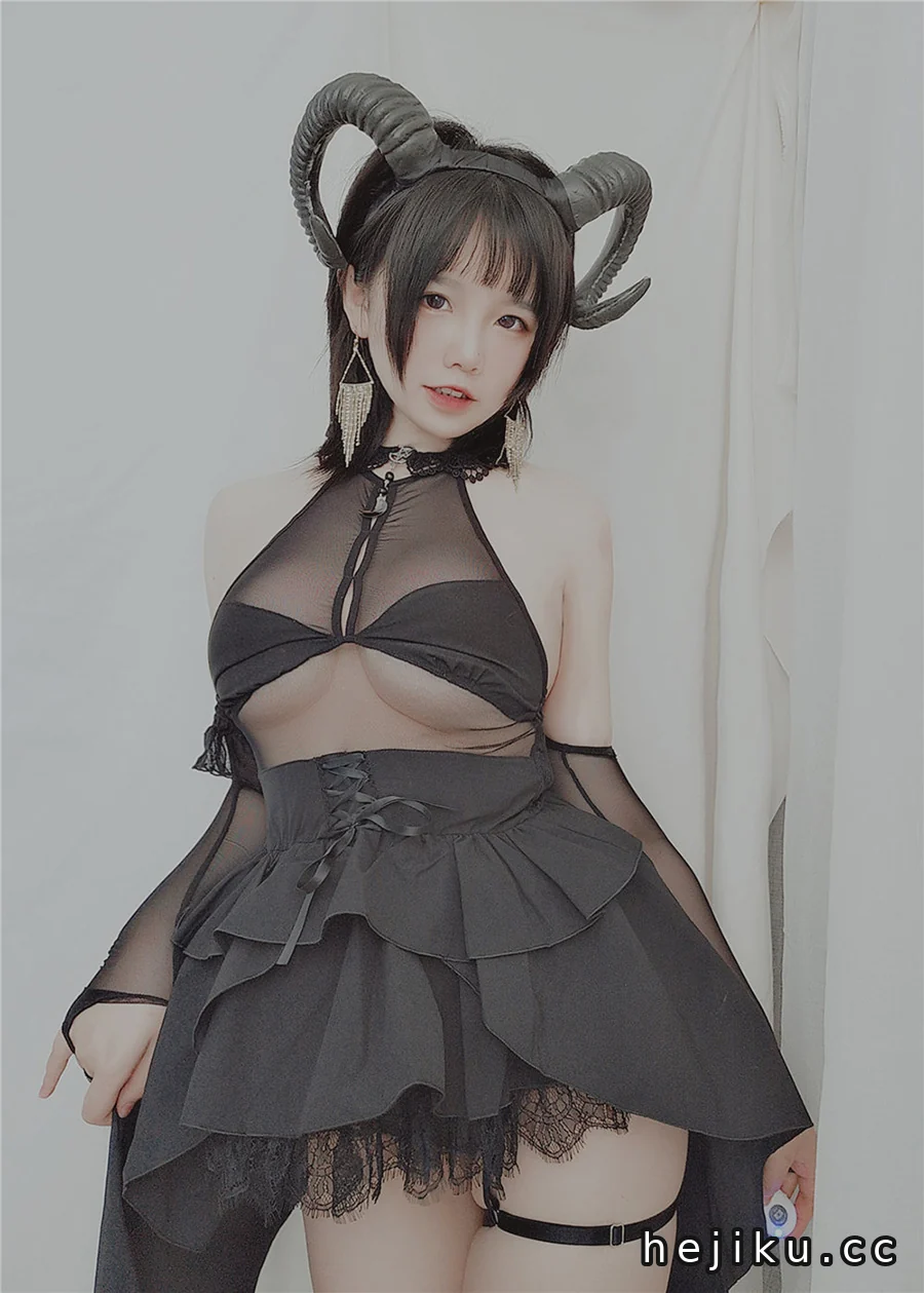 阿半今天很开心写真图包，从JK到暗黑系一次看全