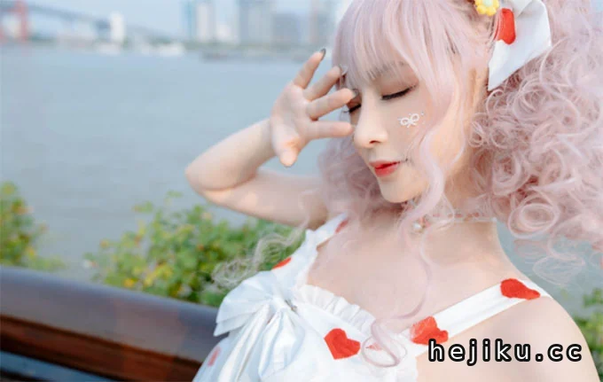 叉子宝宝cos图包合集:甜美系少女高清套图欣赏