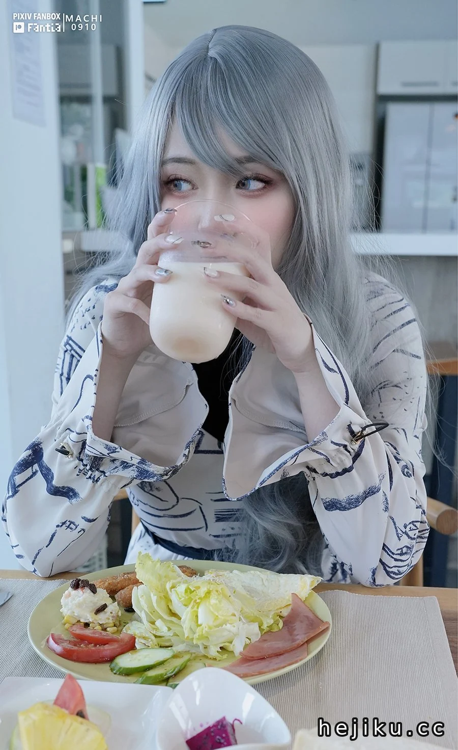 machi马吉写真合集：清新少女感与多风格魅力一次看够