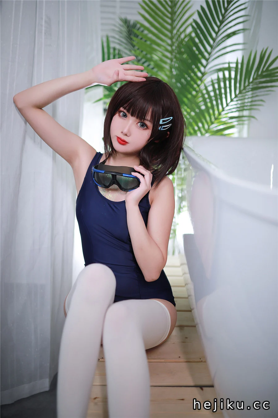 您的蛋蛋cos写真合集：19岁女孩的大胆cosplay作品